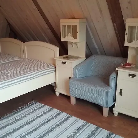 Vakantiehuis Otepaeae Kuelmalaette